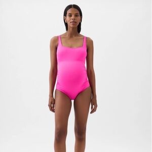 Gap Maternity Swimsuit NWT